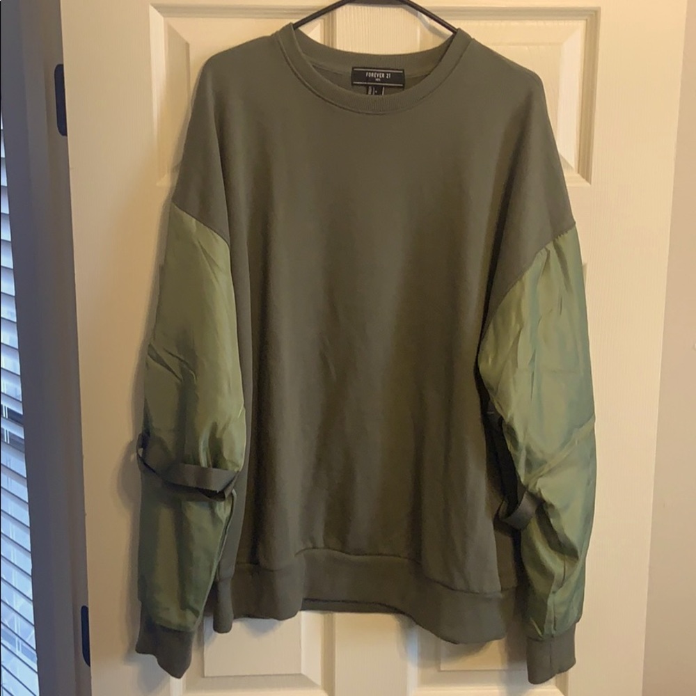 Crewneck